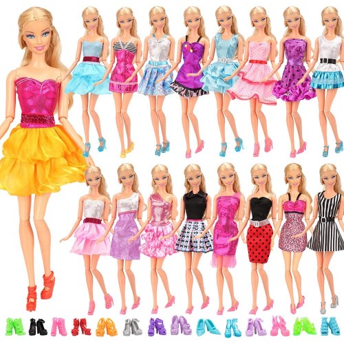 Set 12 Abiti Vestiti Alla Moda Fashion + 10 scarpe Barbie