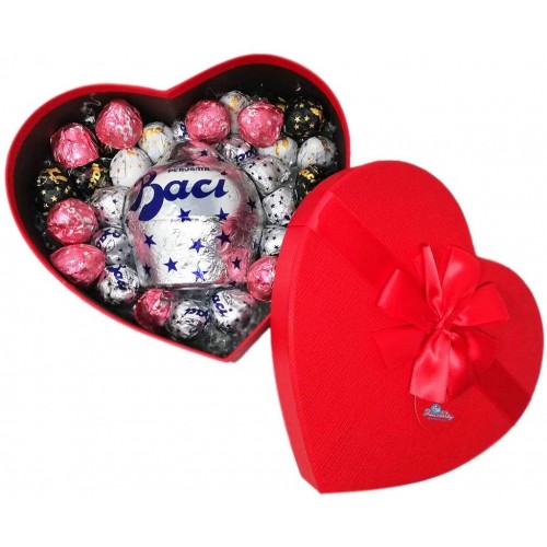 Scatola cuore con 500 gr Mix di Baci Perugina, per San Valentino