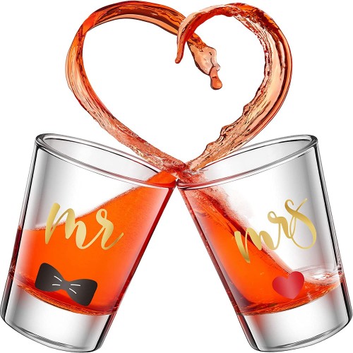 Set da 2 Bicchieri Mr e Mrs da liquore, un regalo romantico